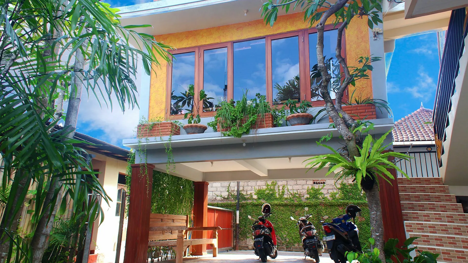 Casa de hóspedes Cr Tris Rooms Seminyak