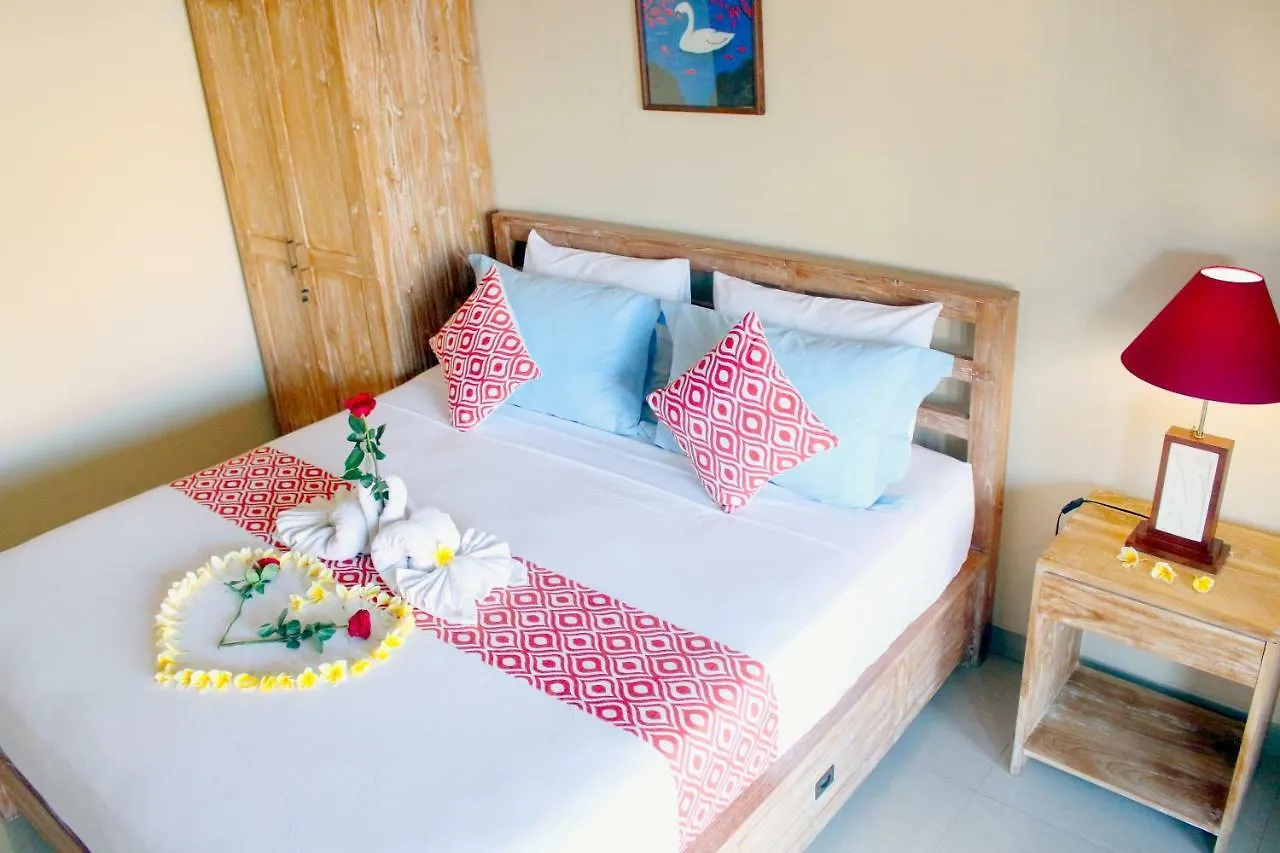 Cr Tris Rooms Seminyak 2*,  Endonezya